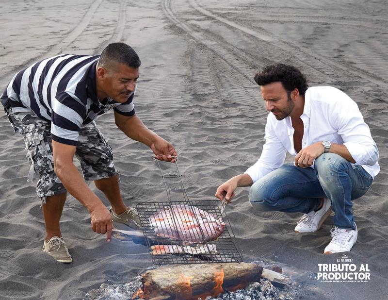  Le documentaire du chef Oropeza met les "hÃ©ros" face Ã  la cuisine mexicaine