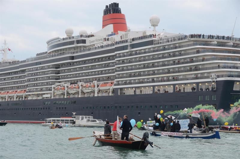  L'Italie approuve un plan d'Ã©loignement des bateaux de croisiÃ¨re devant Venise