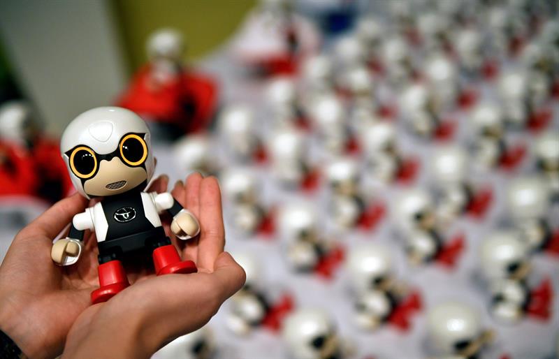  Toyota lance Kirobo Mini, un robot qui rÃ©volutionne les relations humaines